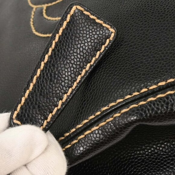 Chanel Black Calfskin Handbag - Picture 5 of 10